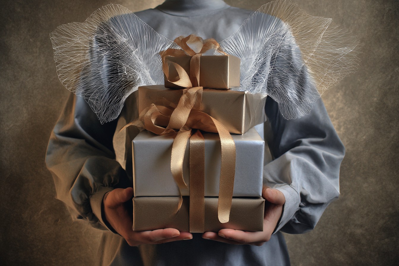im1979_Unwrapping_Gift_Anxiety_My_Journey_With_Giving_and_Rec_5a3a5ef4-424d-4205-a6f4-a6573a2c7b57_1