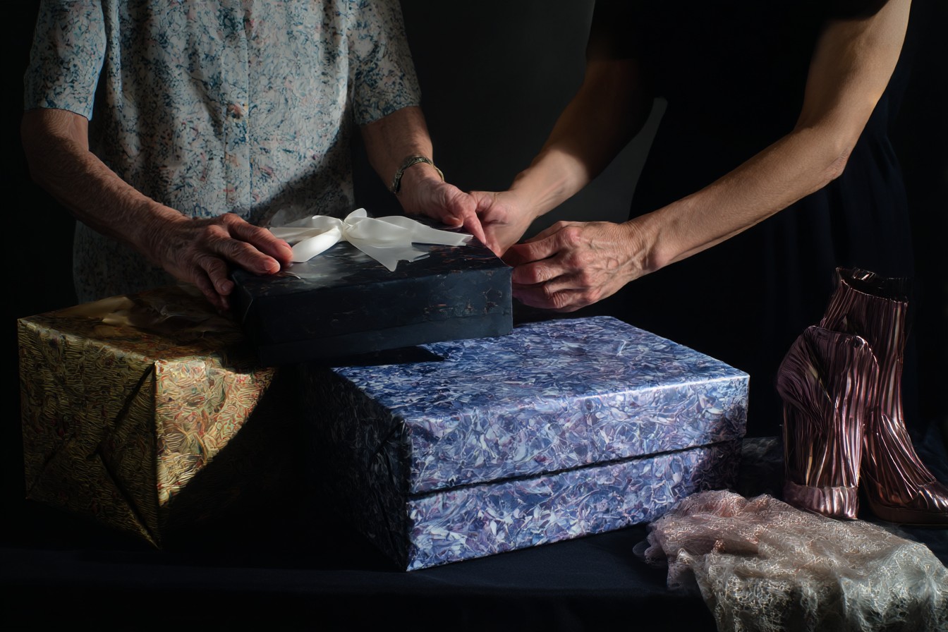 im1979_What_Ive_Learned_About_Gift-Giving_from_Different_Gene_bb89c75a-8e42-4f0b-8e02-41eb9aa04391_0